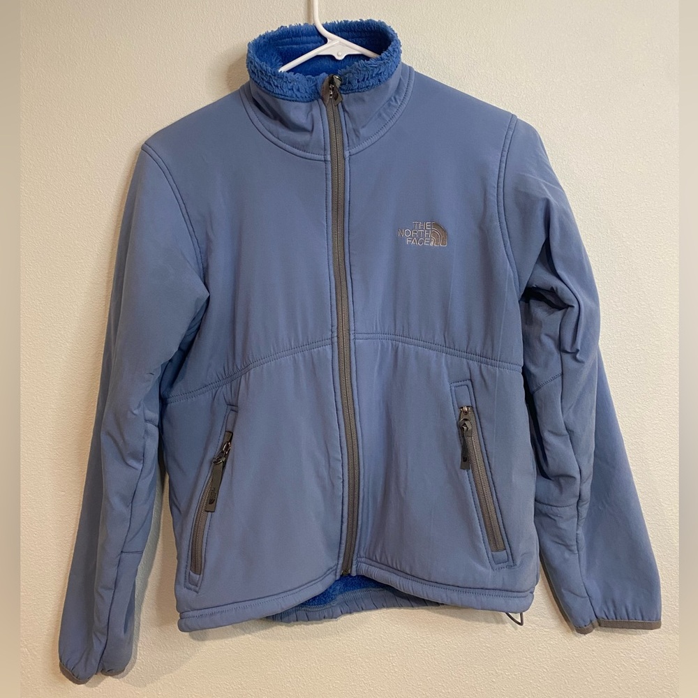Women’s Blue North Face Zip‎ up Summit Series Size Small
